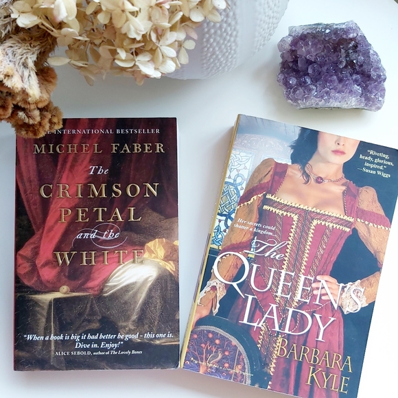 Books Other - Bundle & Save✨Historical Fiction Book bundle